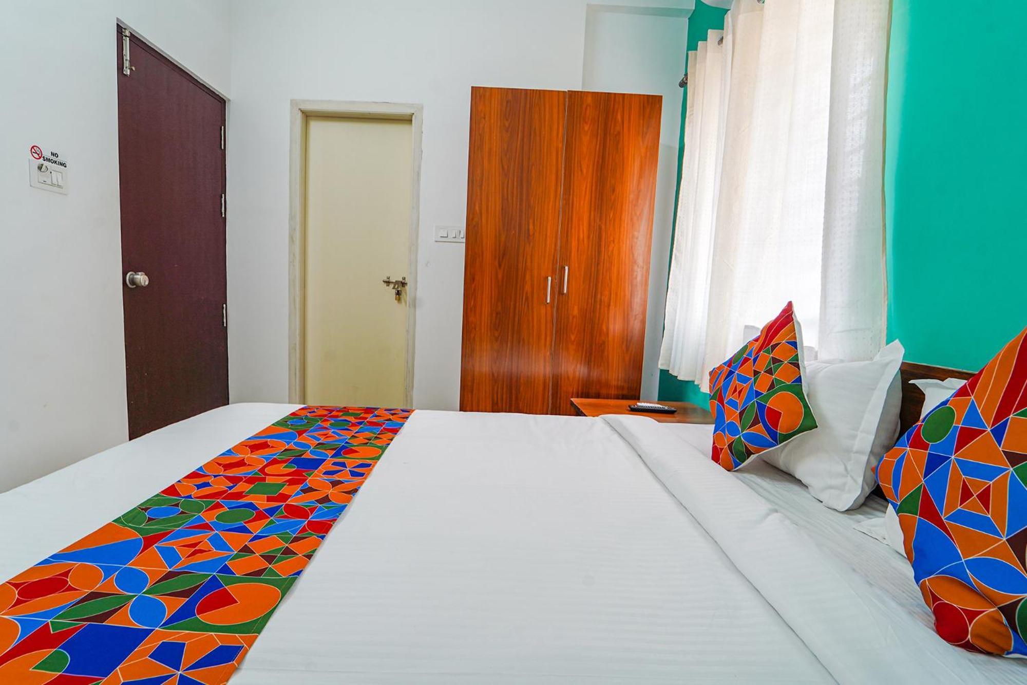 Fabhotel Metro Suites - Nr Esi Hospital Bangalore Eksteriør bilde