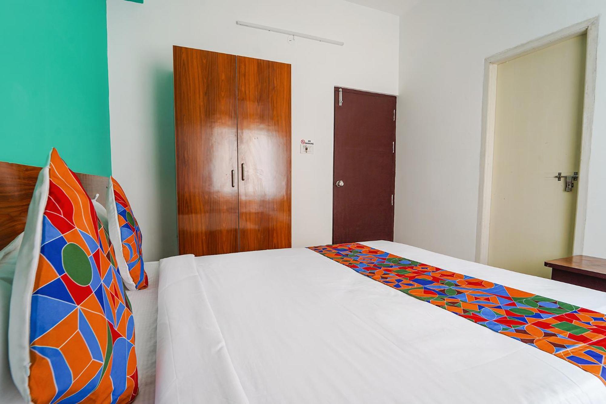 Fabhotel Metro Suites - Nr Esi Hospital Bangalore Eksteriør bilde