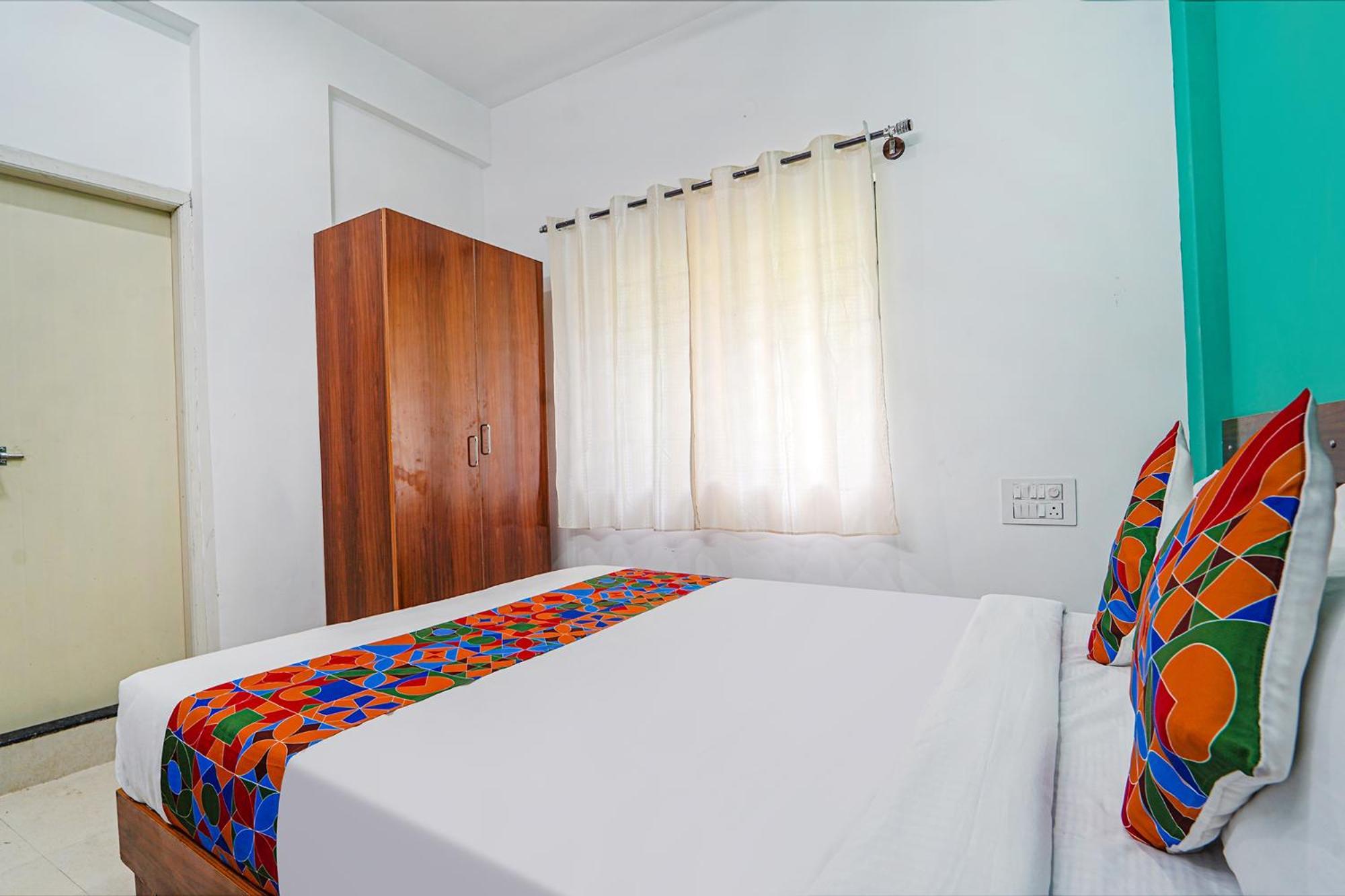 Fabhotel Metro Suites - Nr Esi Hospital Bangalore Eksteriør bilde