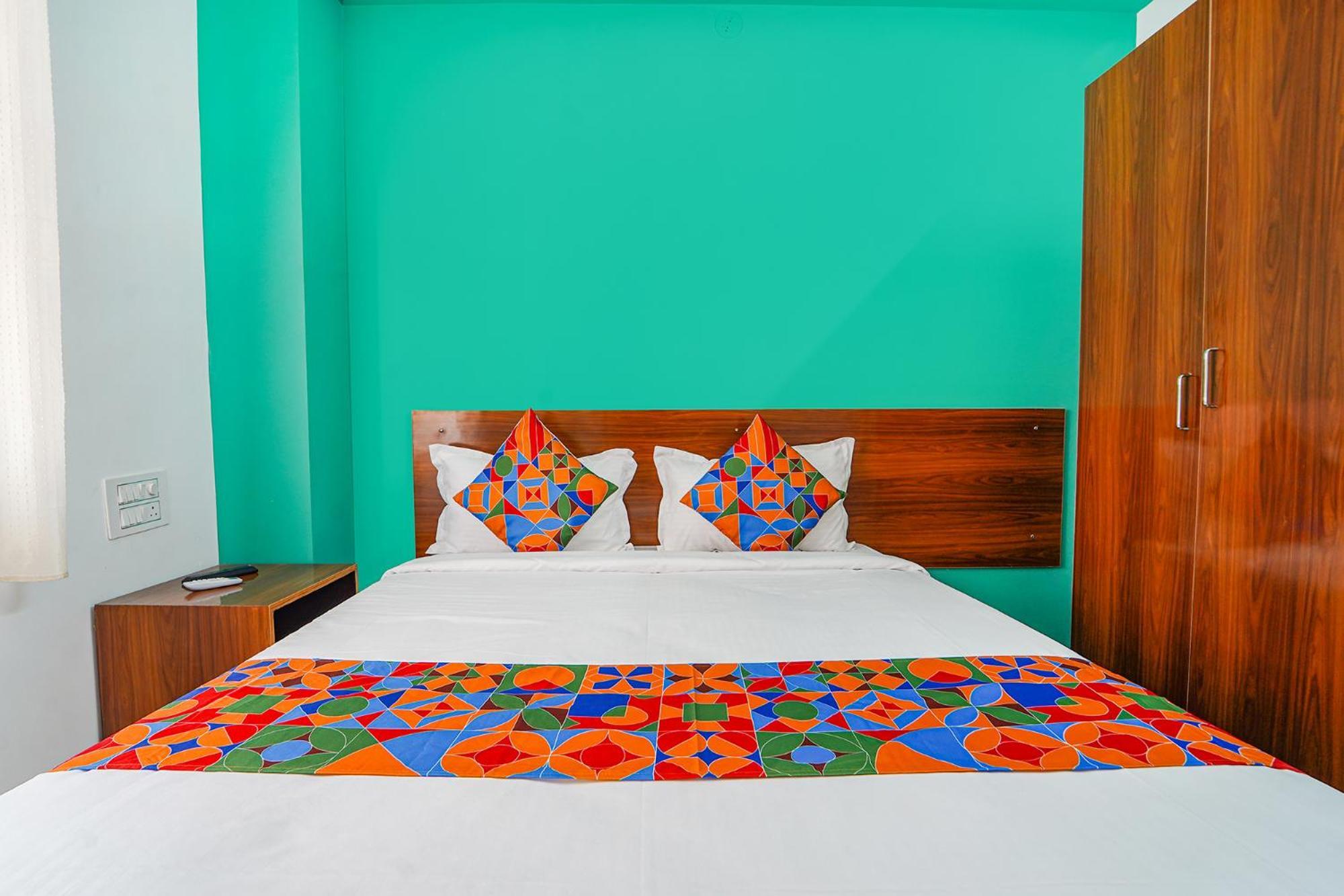 Fabhotel Metro Suites - Nr Esi Hospital Bangalore Eksteriør bilde