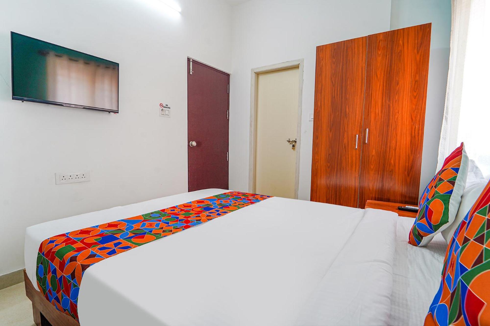 Fabhotel Metro Suites - Nr Esi Hospital Bangalore Eksteriør bilde