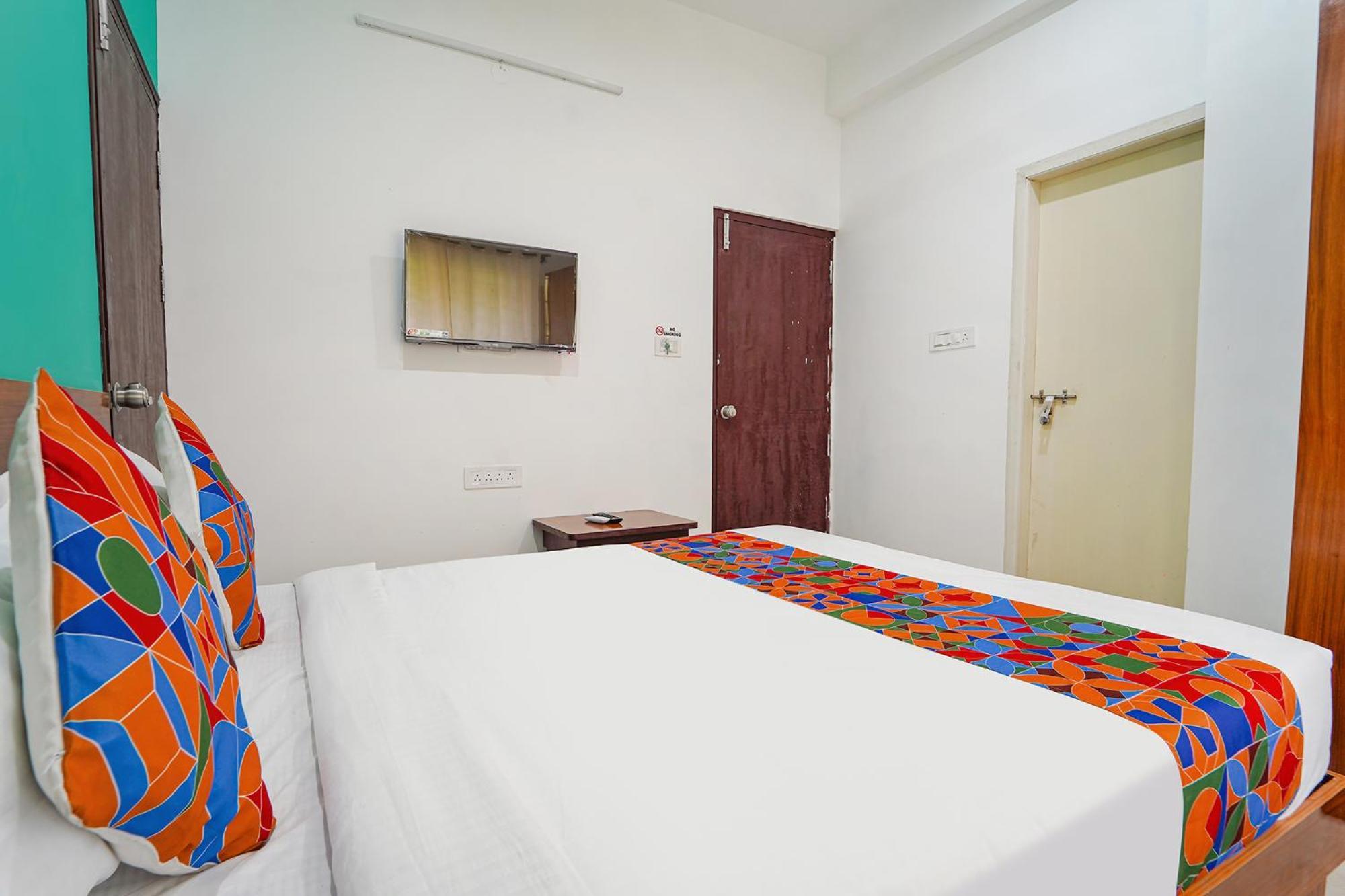 Fabhotel Metro Suites - Nr Esi Hospital Bangalore Eksteriør bilde